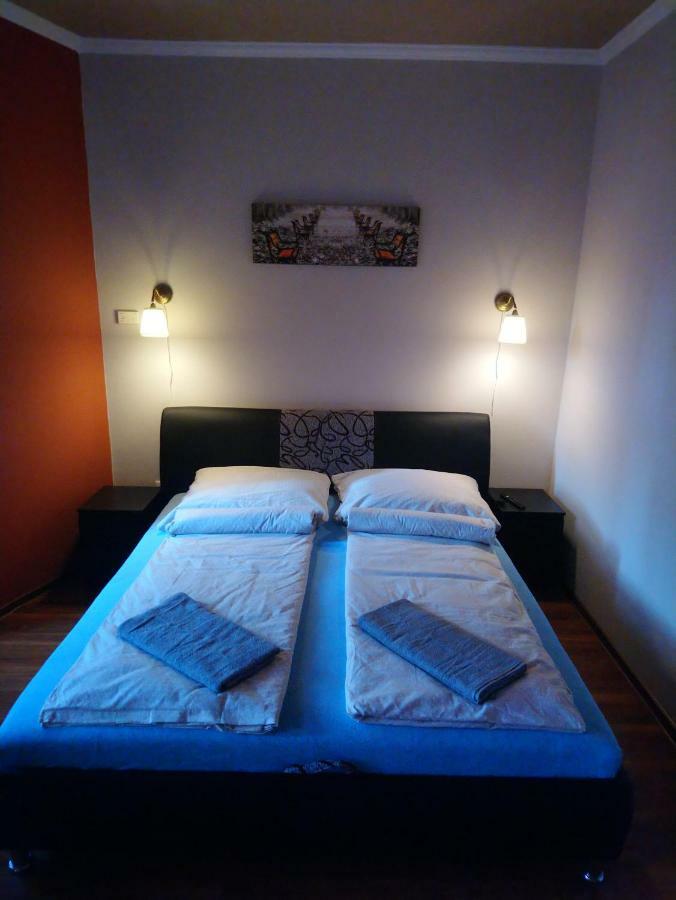 Retron Szinva-Lux Hotel Miskolc Bagian luar foto