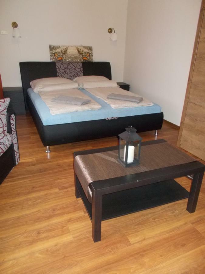Retron Szinva-Lux Hotel Miskolc Bagian luar foto